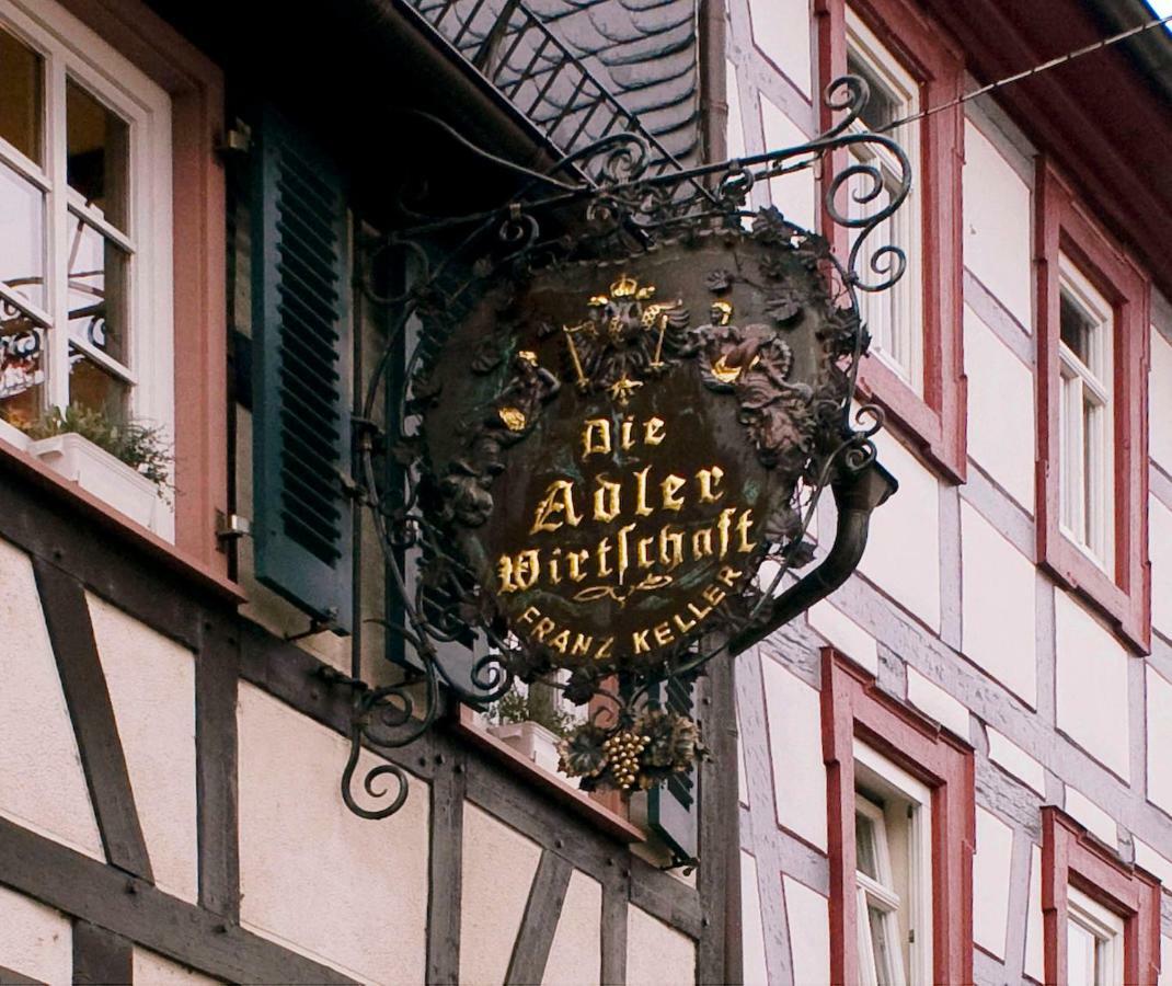 Gaestezimmer Der Adler Wirtschaft Hattenheim Exteriör bild